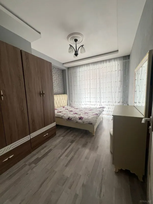 Kirayə verilir 2 otaqlı mənzil 50 m²