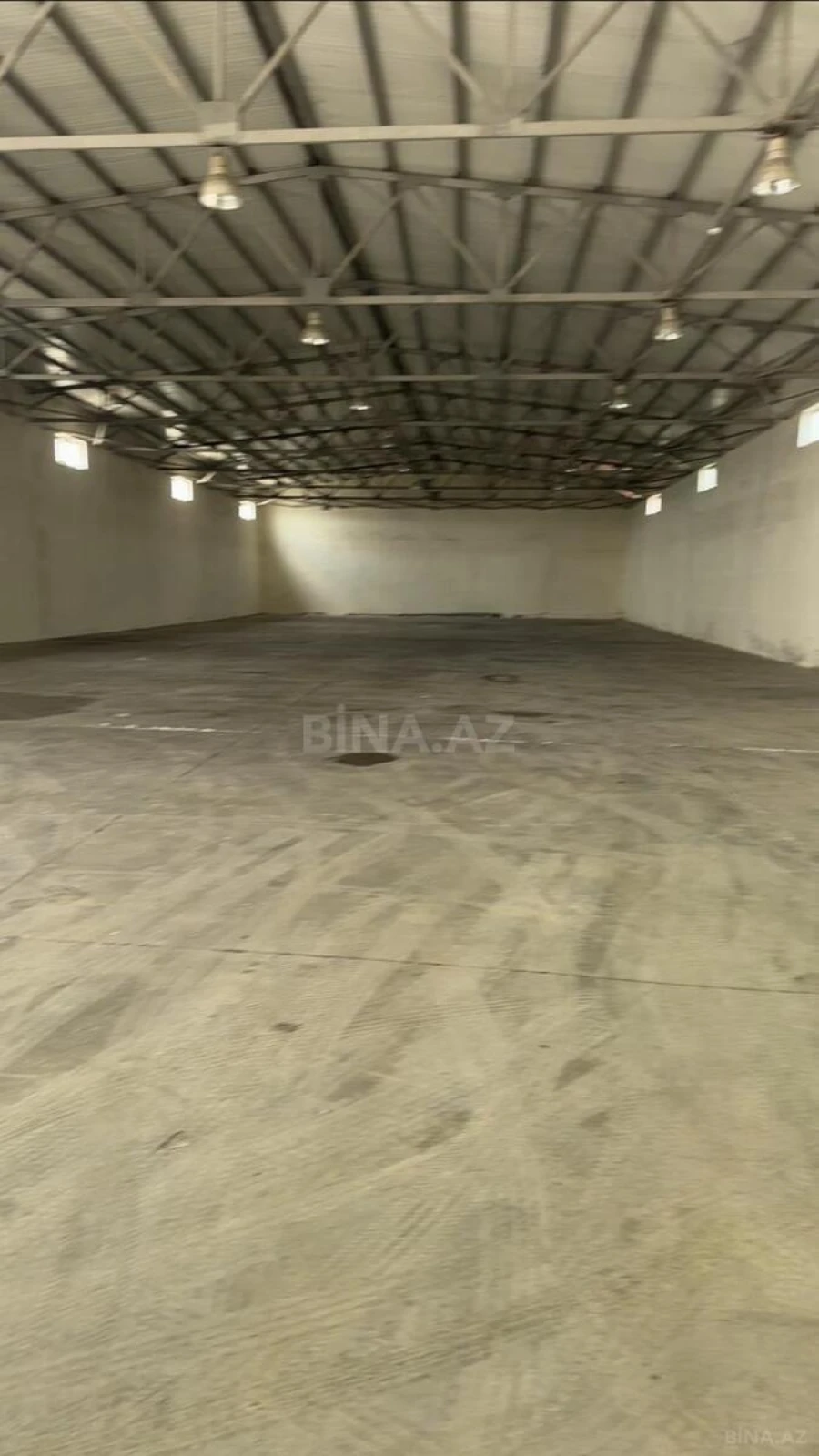 Kirayə verilir obyekt 300 m²