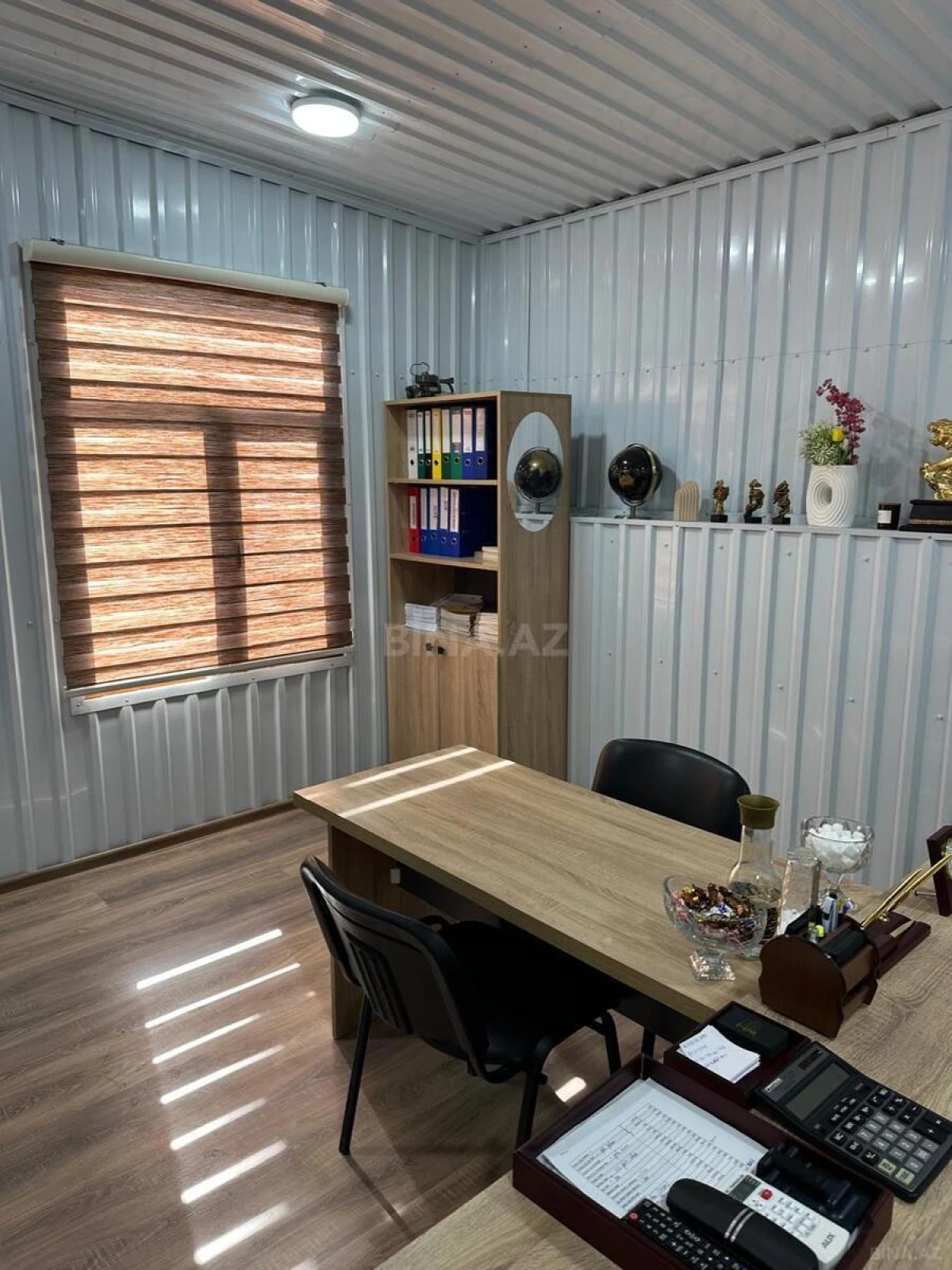 Kirayə verilir obyekt 300 m²