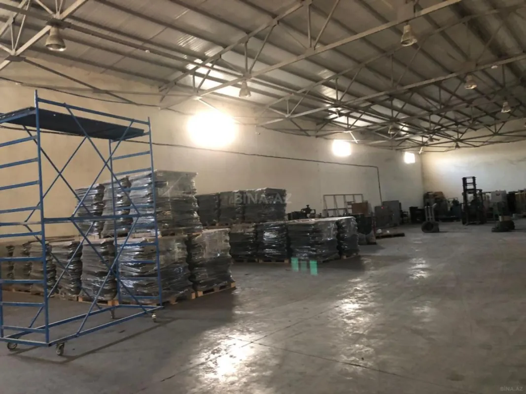 Kirayə verilir obyekt 300 m²