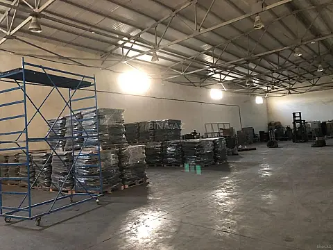 Kirayə verilir obyekt 300 m²