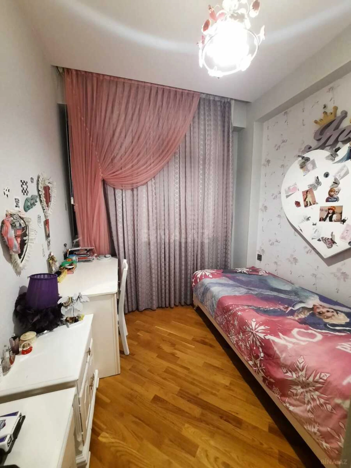 Kirayə verilir 3 otaqlı mənzil 134 m²