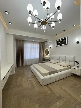 Satılır 3 otaqlı mənzil 135 m²