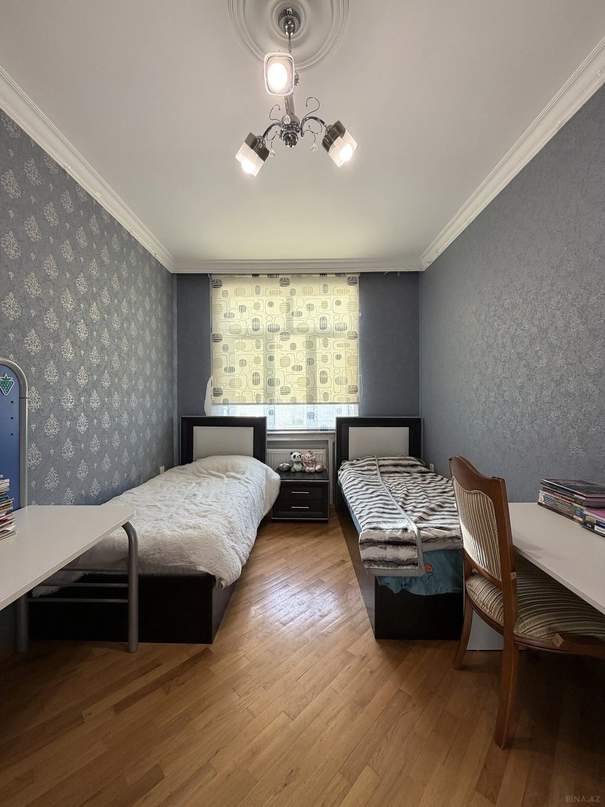 Satılır 3 otaqlı mənzil 140 m²