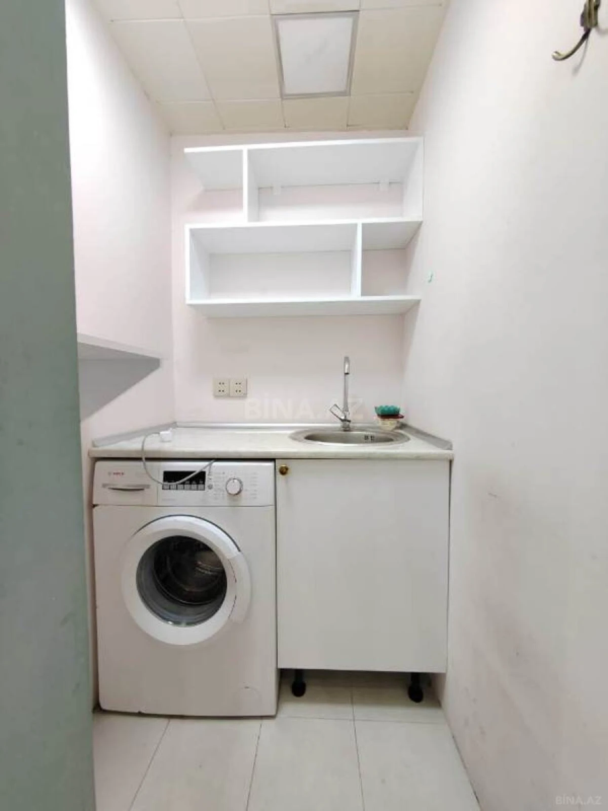 Kirayə verilir obyekt 65 m²