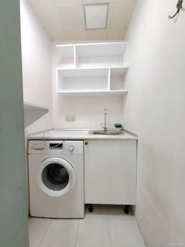 Kirayə verilir obyekt 65 m²