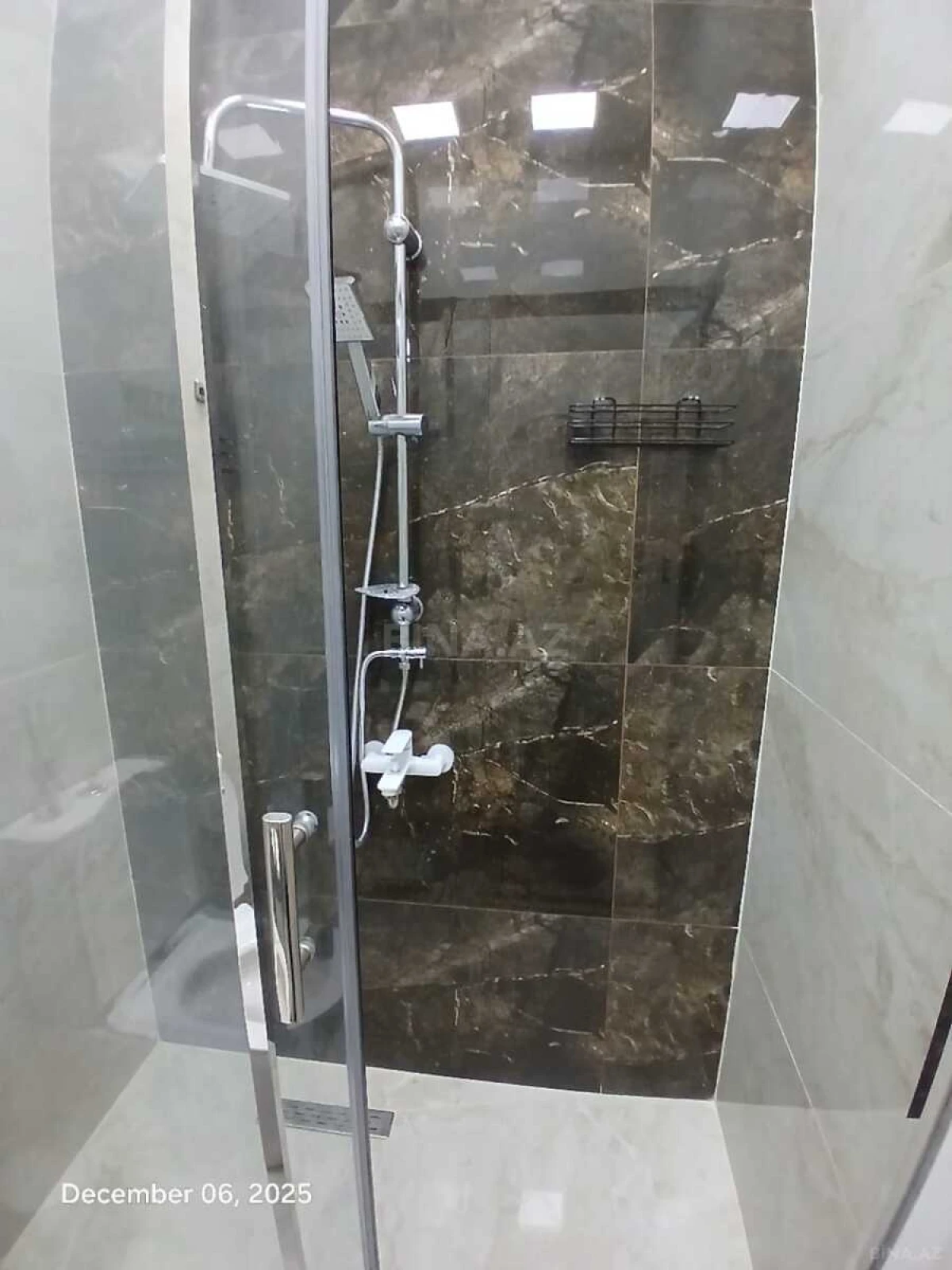 Kirayə verilir 2 otaqlı mənzil 52 m²