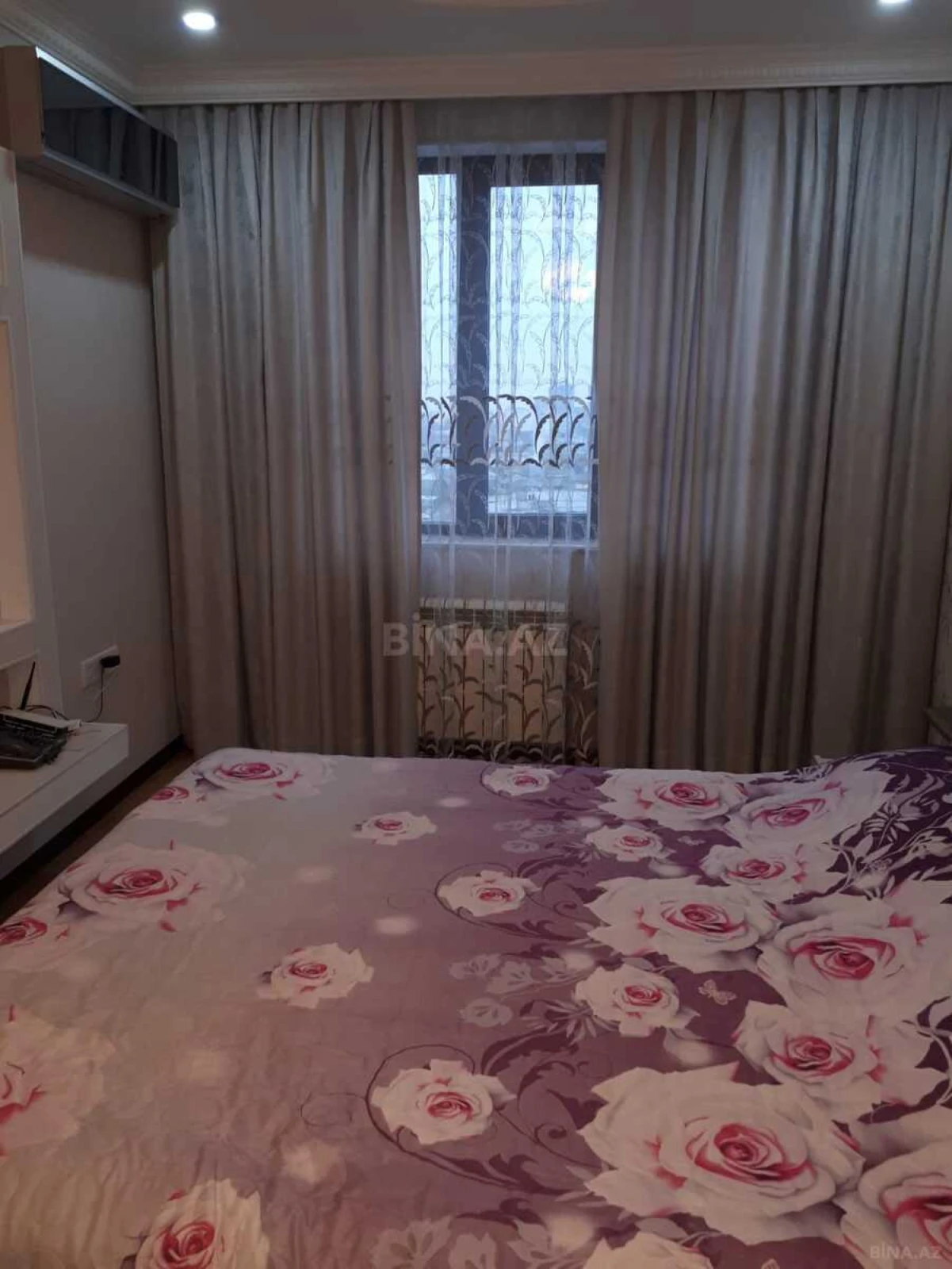 Kirayə verilir 2 otaqlı mənzil 85 m²
