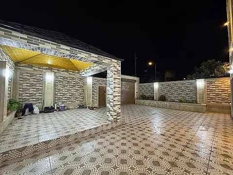 Satılır 7 otaqlı həyət evi 300 m²
