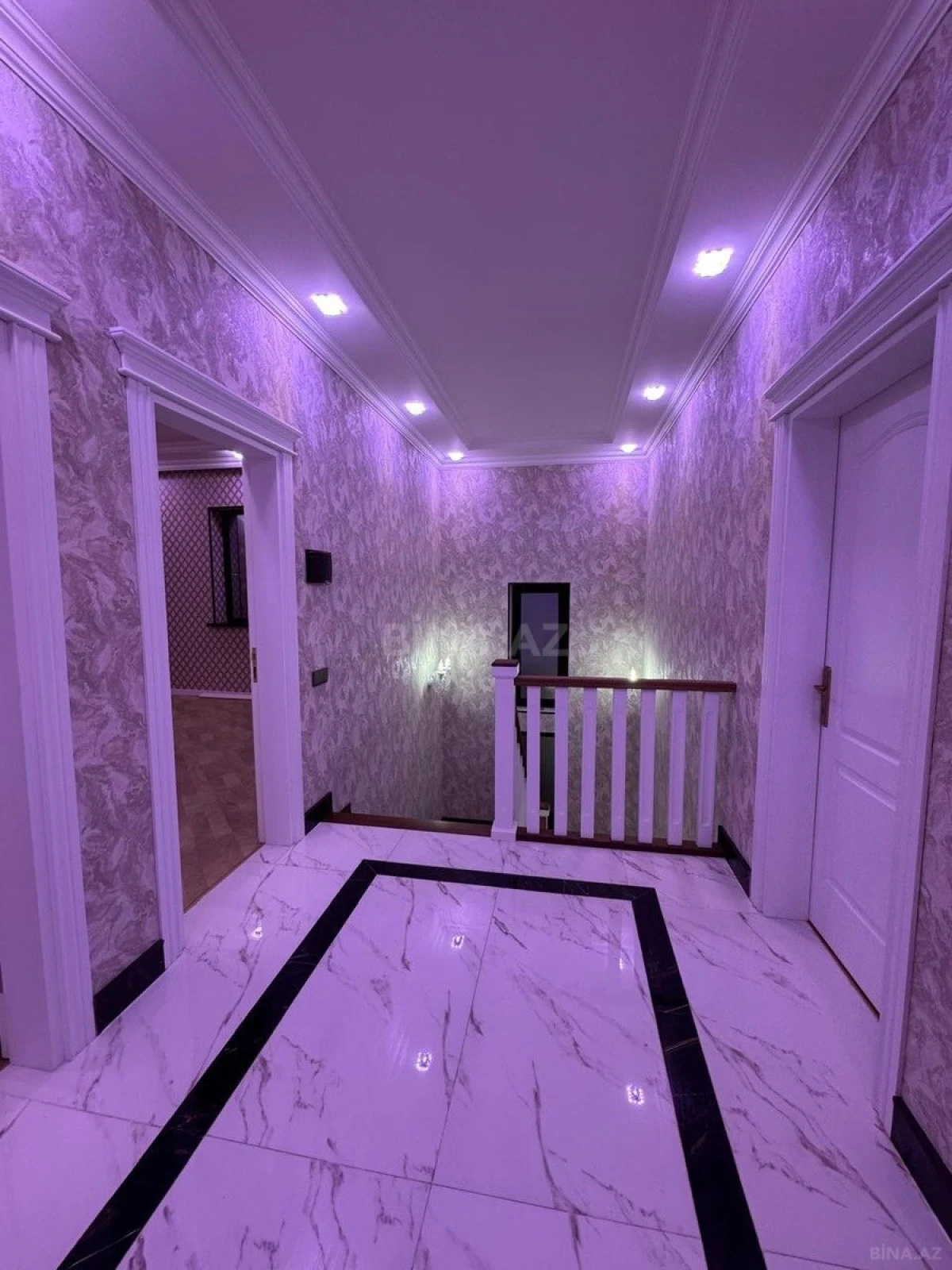 Satılır 7 otaqlı həyət evi 300 m²