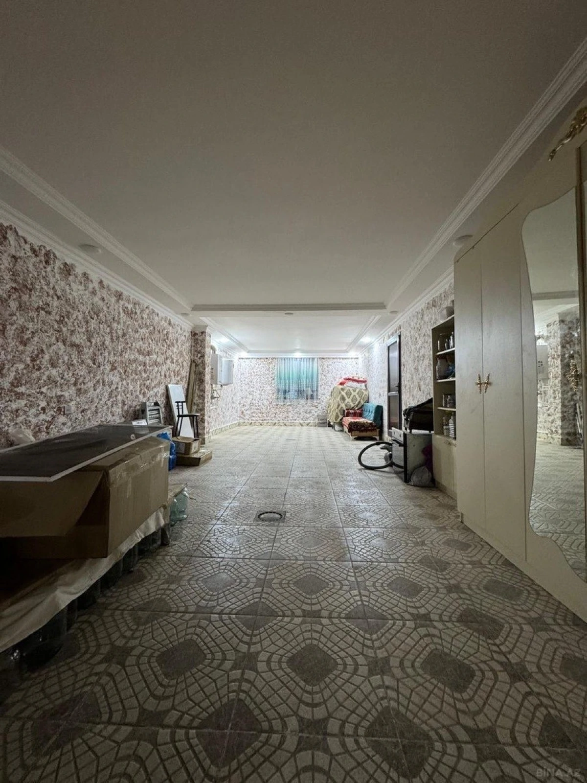 Satılır 7 otaqlı həyət evi 300 m²