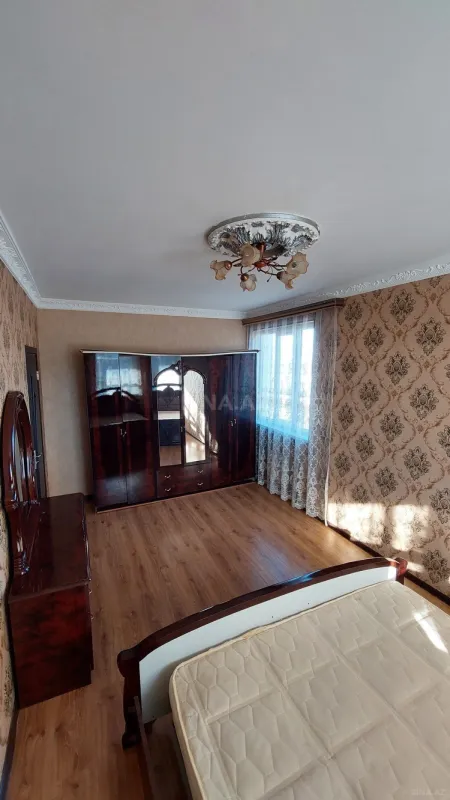 Satılır 2 otaqlı mənzil 52 m²