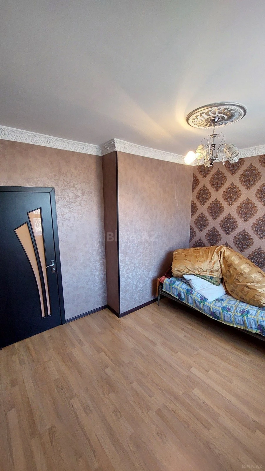 Satılır 2 otaqlı mənzil 52 m²