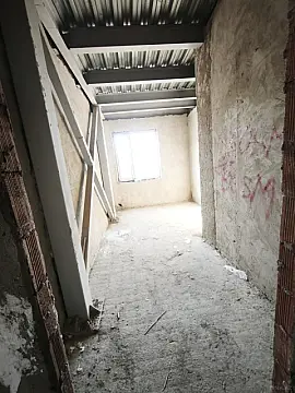 Satılır 2 otaqlı mənzil 71.4 m²