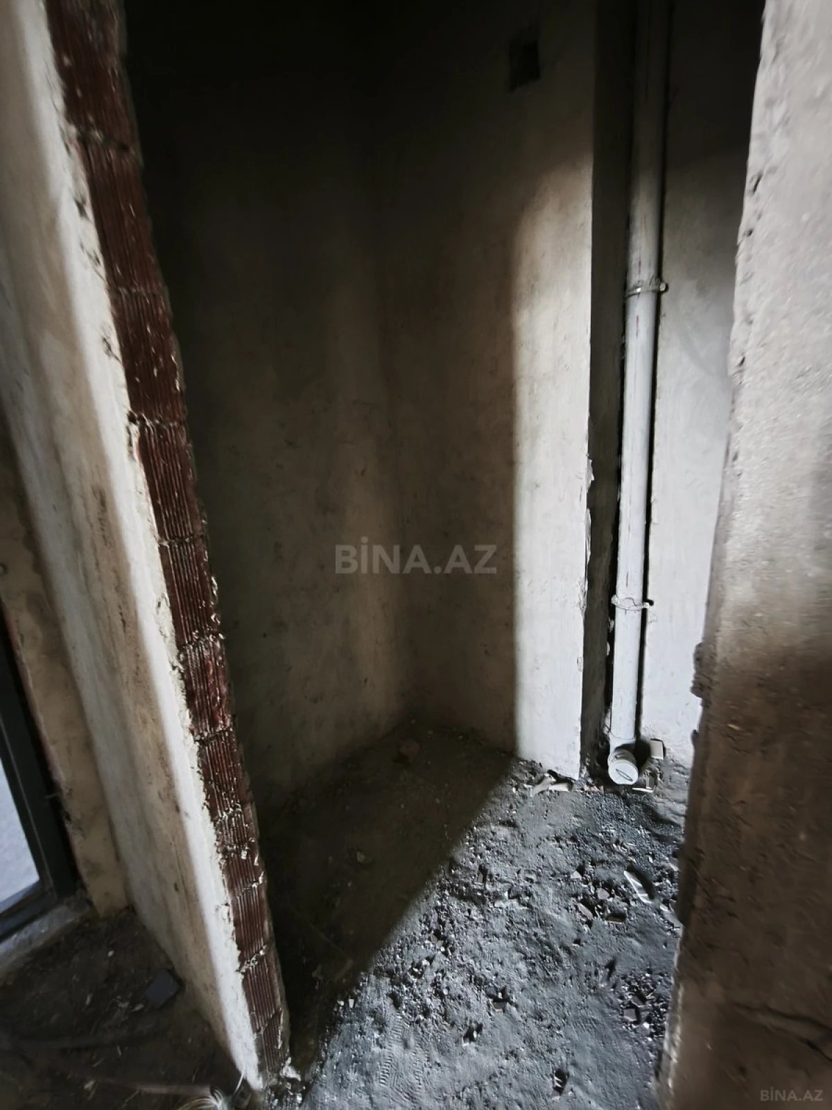 Satılır 2 otaqlı mənzil 71.4 m²