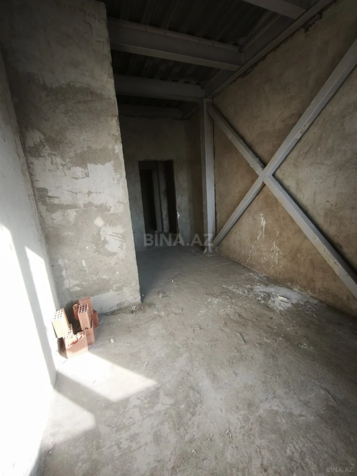 Satılır 2 otaqlı mənzil 71.4 m²
