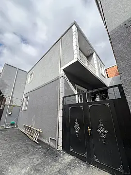 Satılır 4 otaqlı həyət evi 125 m² — Xırdalan 4 otaq 125.00 m²