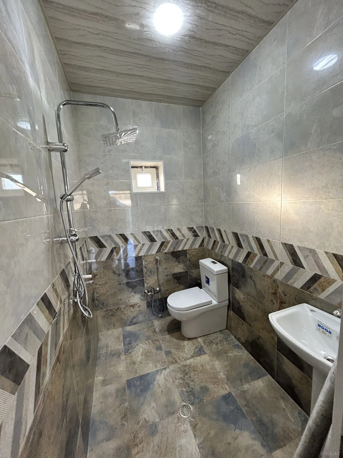 Satılır 3 otaqlı həyət evi 100 m²