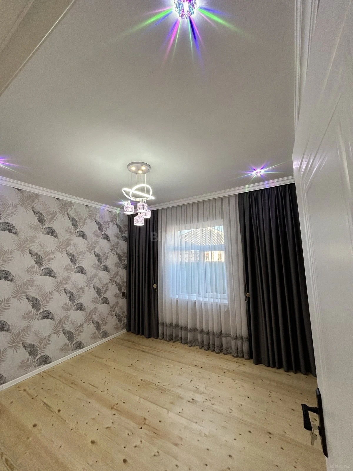 Satılır 3 otaqlı həyət evi 100 m²