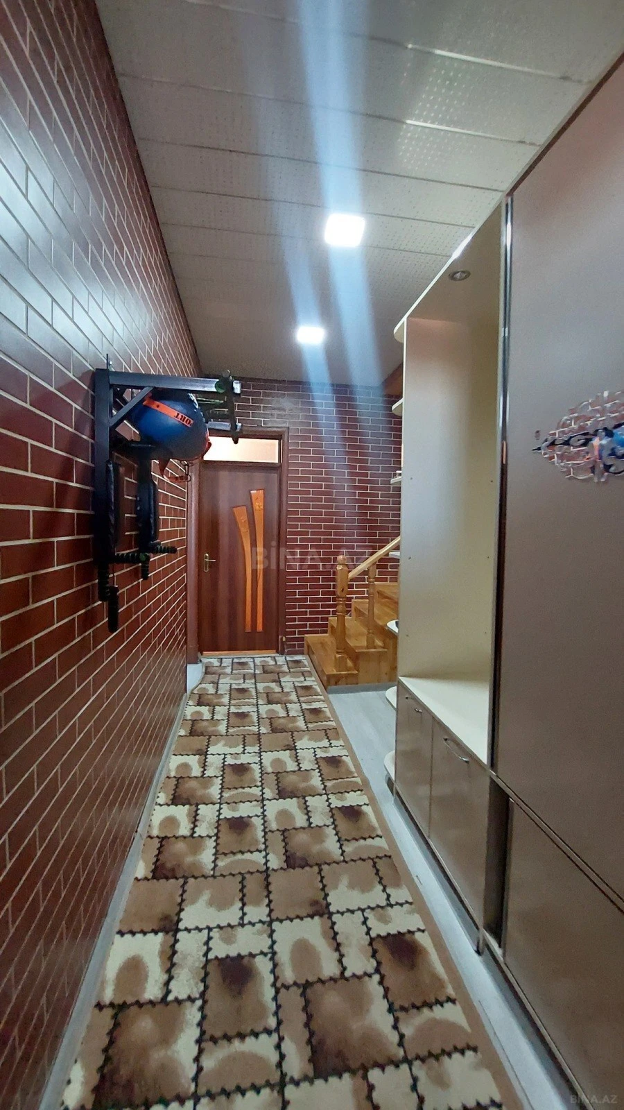 Satılır 4 otaqlı həyət evi 150 m²