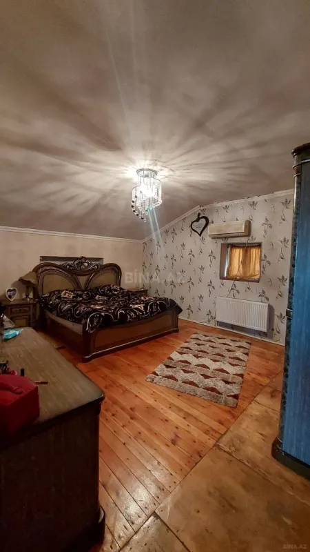 Satılır 4 otaqlı həyət evi 150 m²