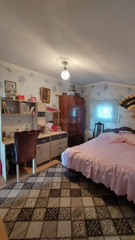 Satılır 4 otaqlı həyət evi 150 m²