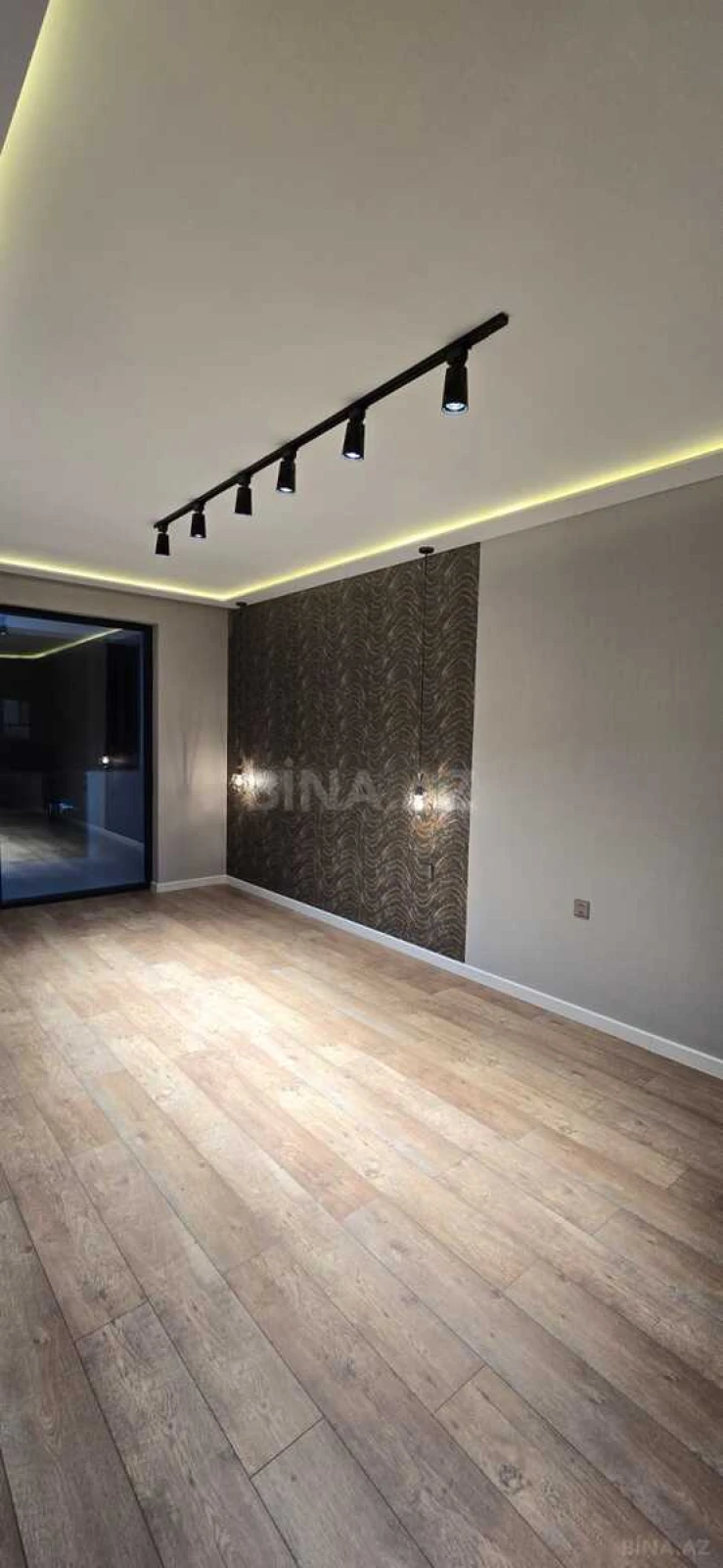 Satılır 3 otaqlı mənzil 100 m²