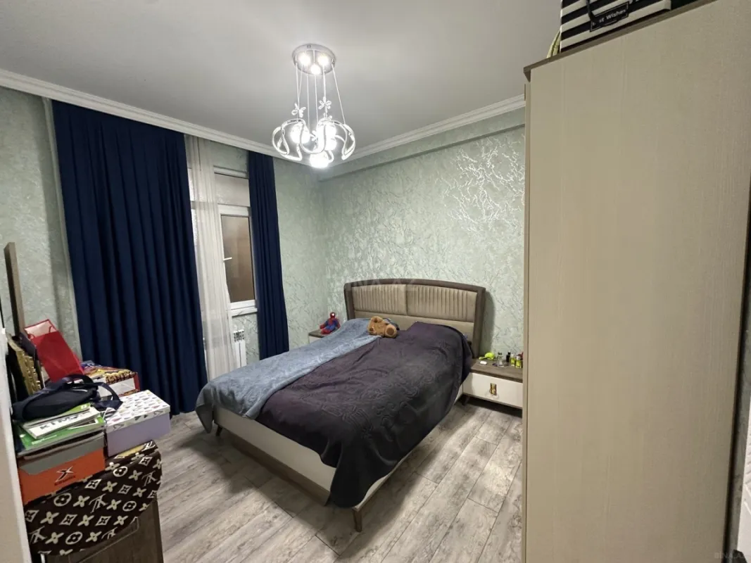 Satılır 3 otaqlı mənzil 92 m²