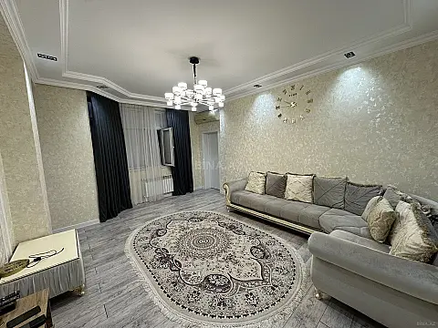 Satılır 3 otaqlı mənzil 92 m²