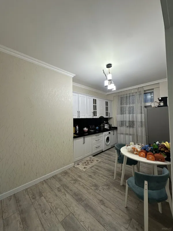 Satılır 3 otaqlı mənzil 92 m²