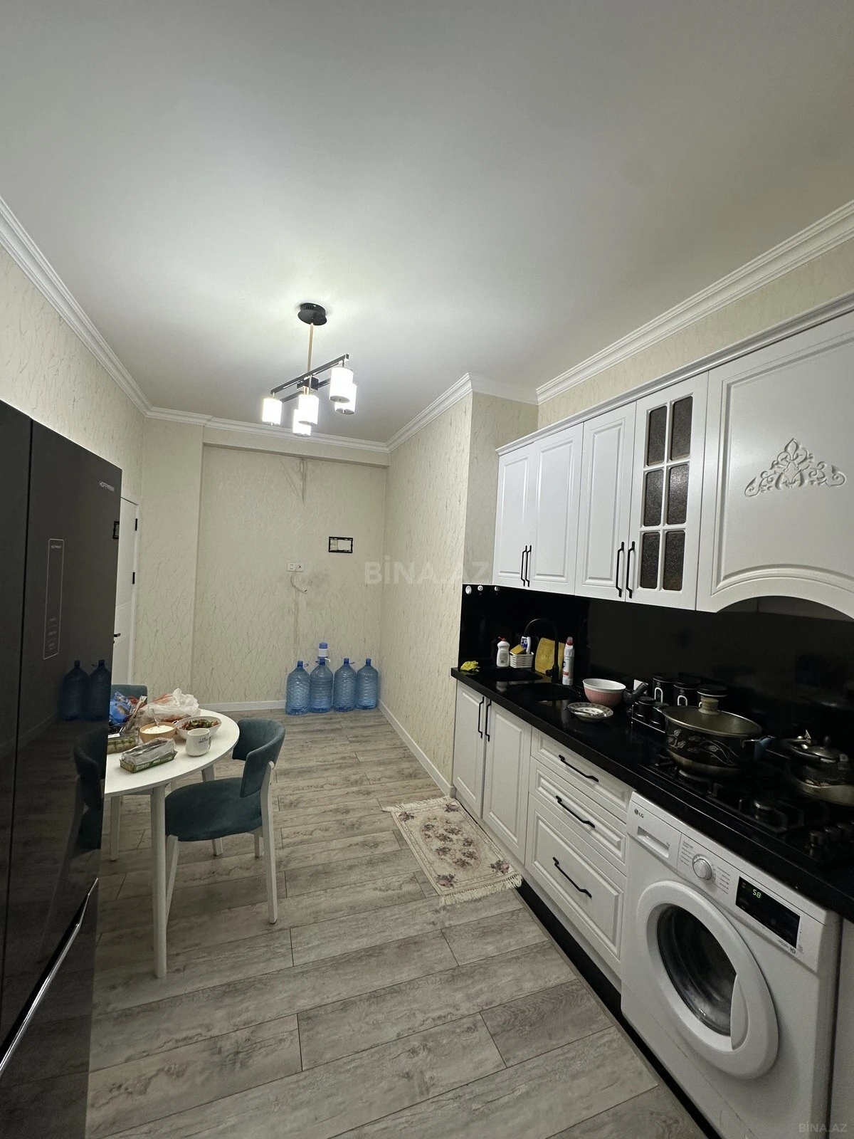 Satılır 3 otaqlı mənzil 92 m²