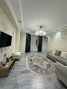 Satılır 3 otaqlı mənzil 92 m²