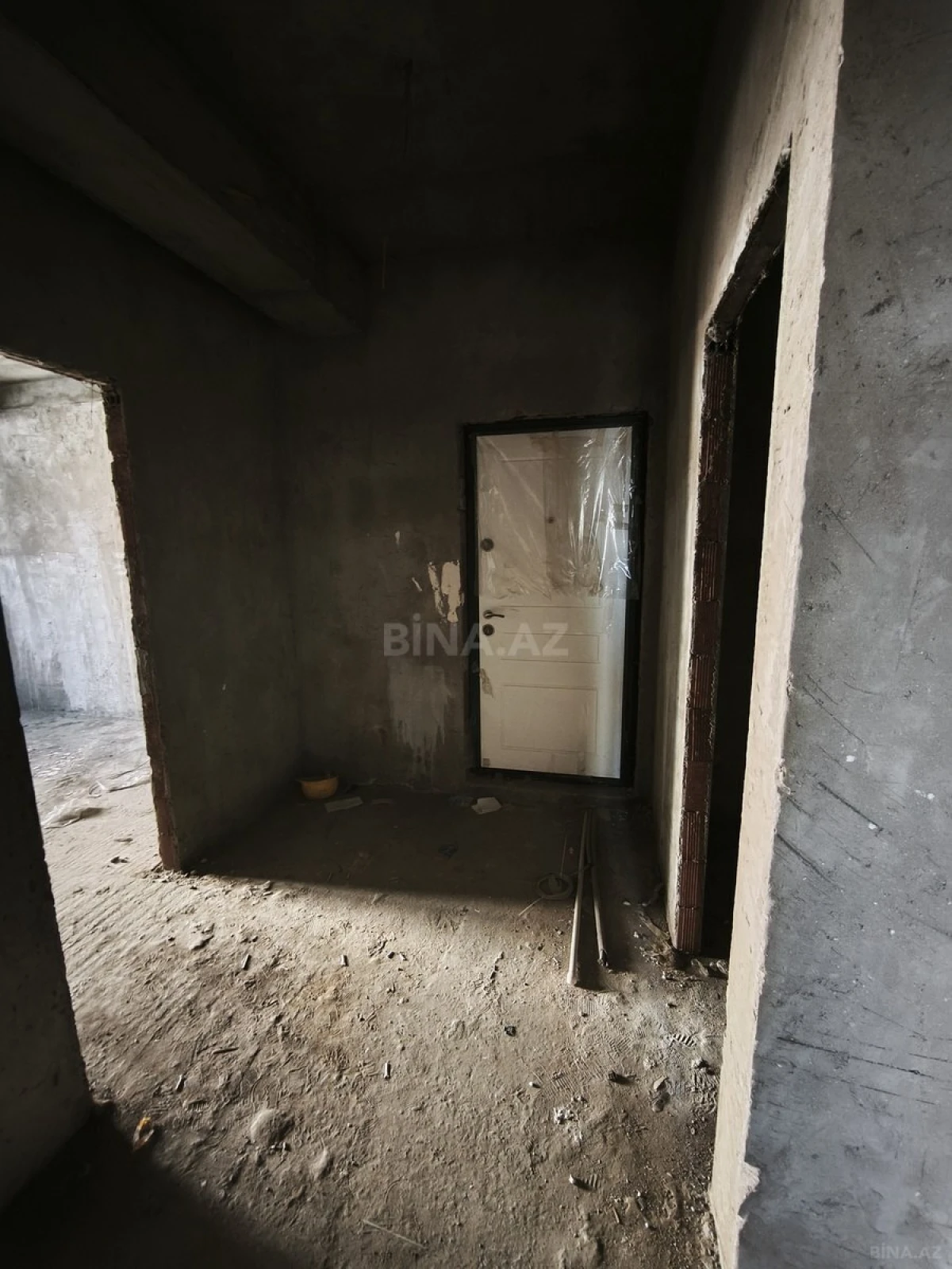 Satılır 3 otaqlı mənzil 100 m²