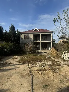 Satılır 4 otaqlı həyət evi 275 m²