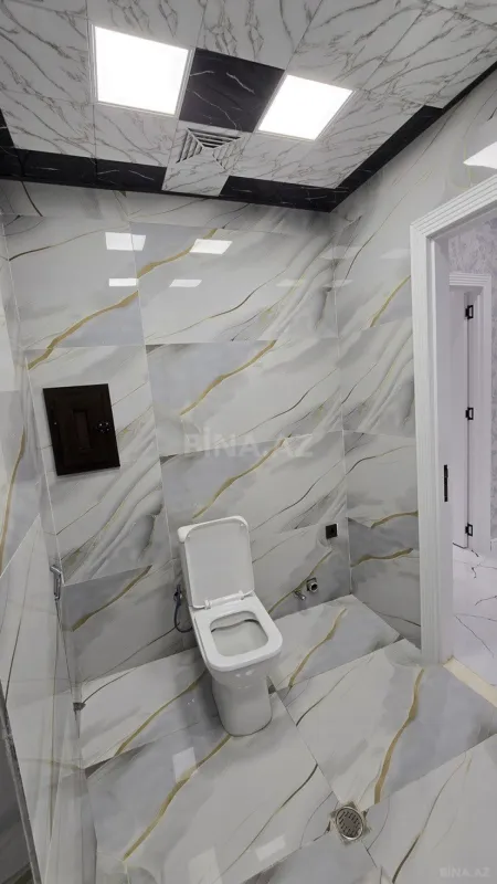 Satılır 2 otaqlı mənzil 79 m²