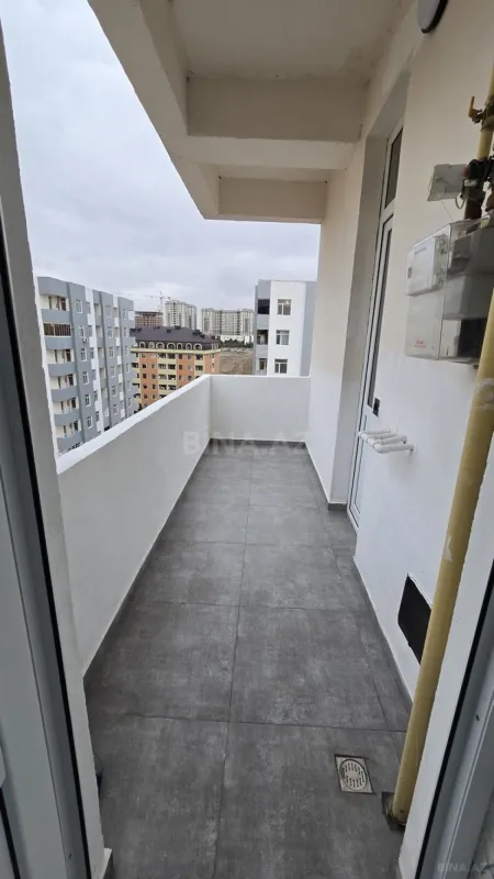 Satılır 2 otaqlı mənzil 79 m²