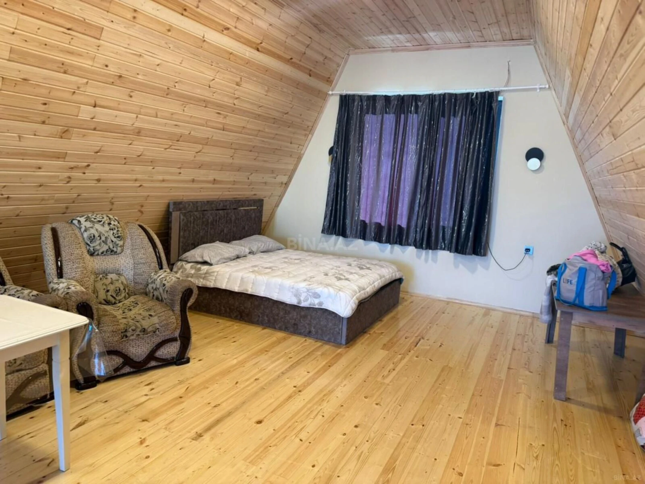 Kirayə verilir 4 otaqlı həyət evi 100 m²