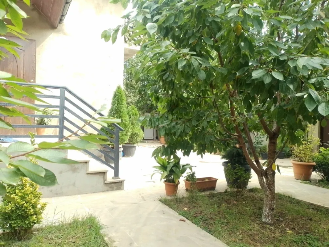 Kirayə verilir 4 otaqlı həyət evi 200 m²