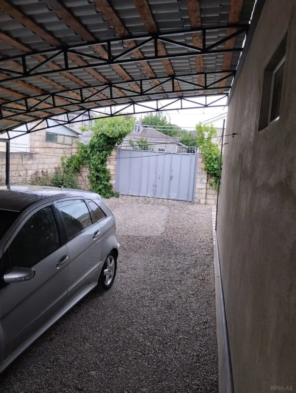 Kirayə verilir 3 otaqlı həyət evi 135 m²