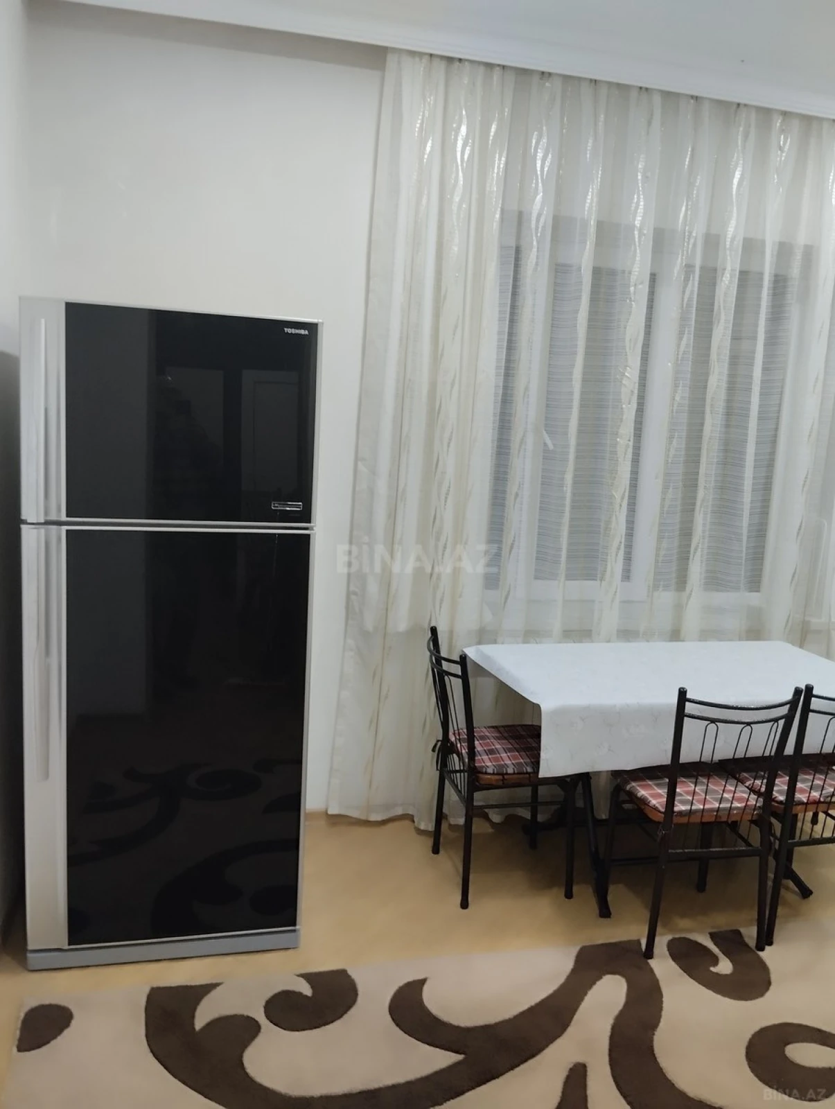 Kirayə verilir 3 otaqlı həyət evi 135 m²