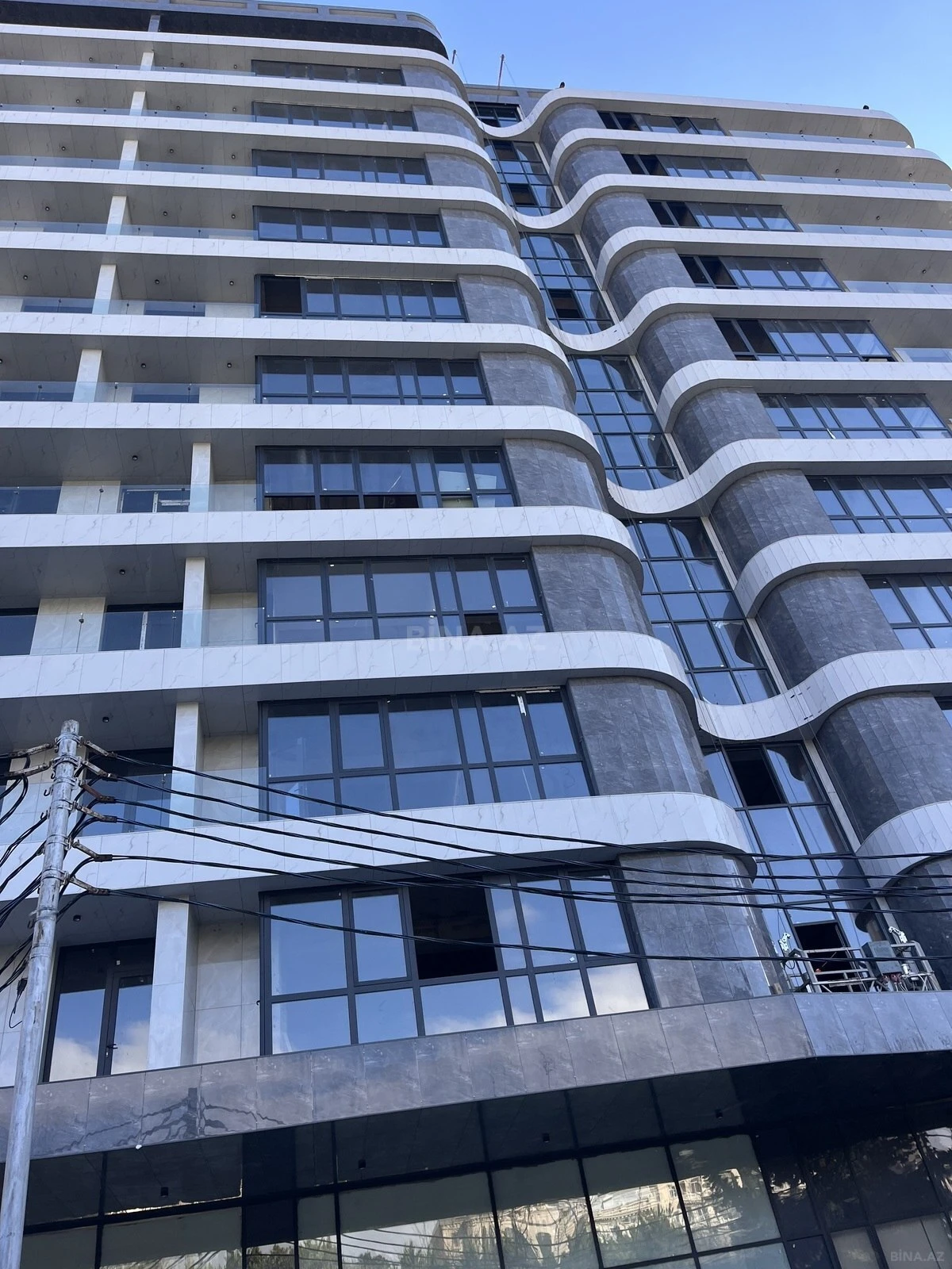 Satılır 1 otaqlı mənzil 66.2 m²