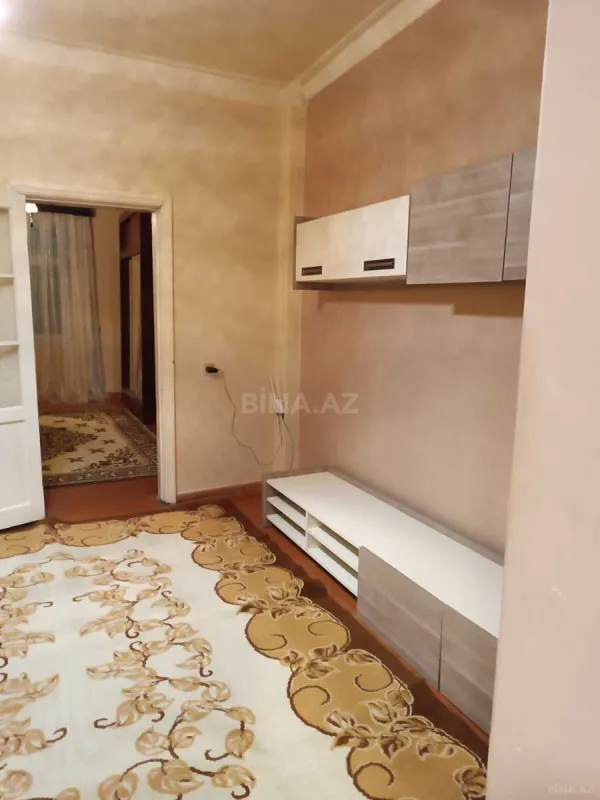Kirayə verilir 2 otaqlı mənzil 42 m²