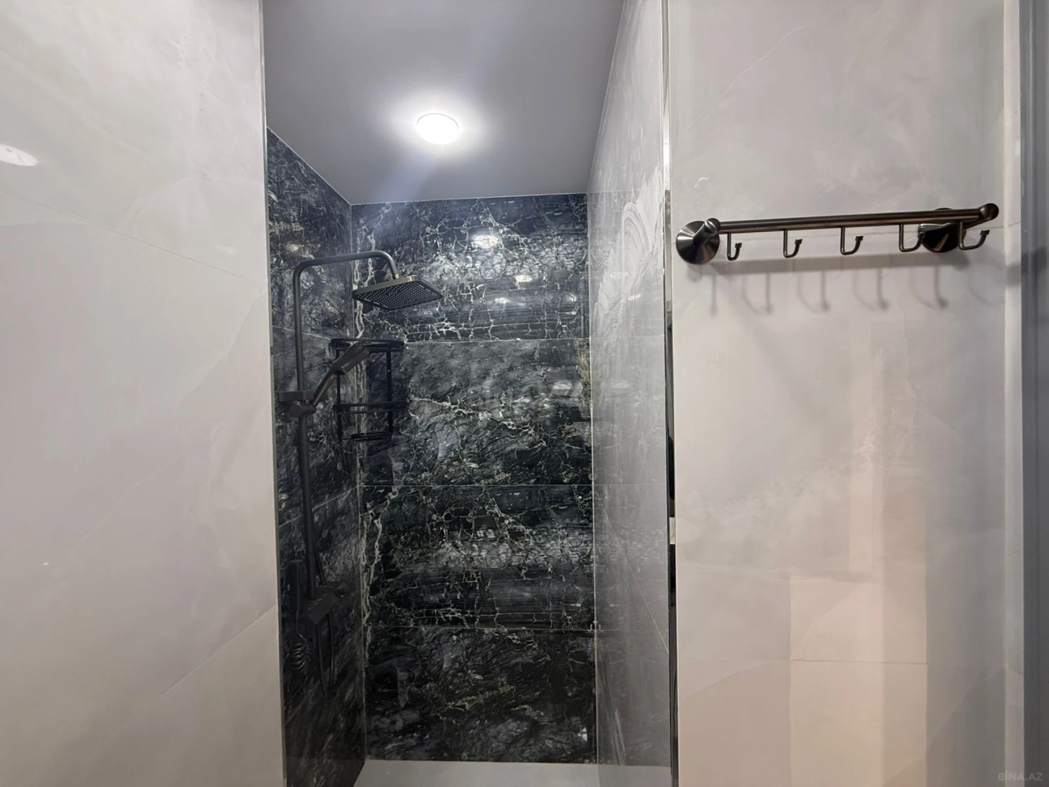 Satılır 3 otaqlı mənzil 77 m²