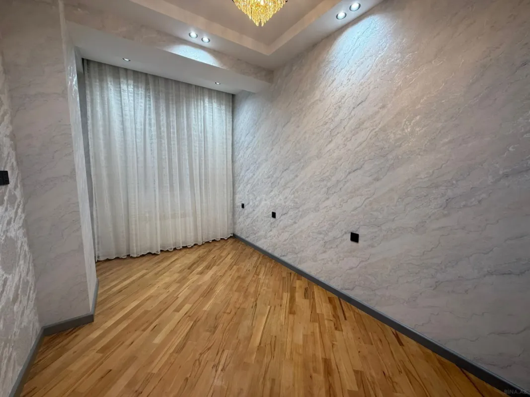 Satılır 3 otaqlı mənzil 77 m²