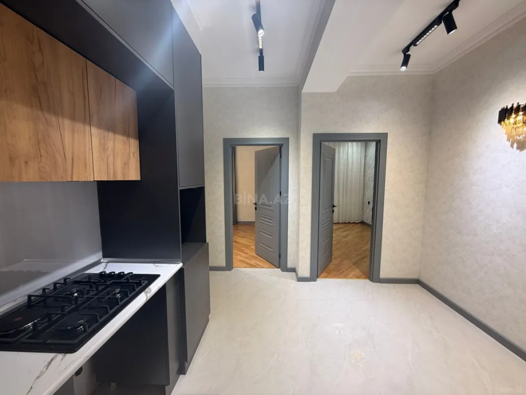 Satılır 3 otaqlı mənzil 77 m²