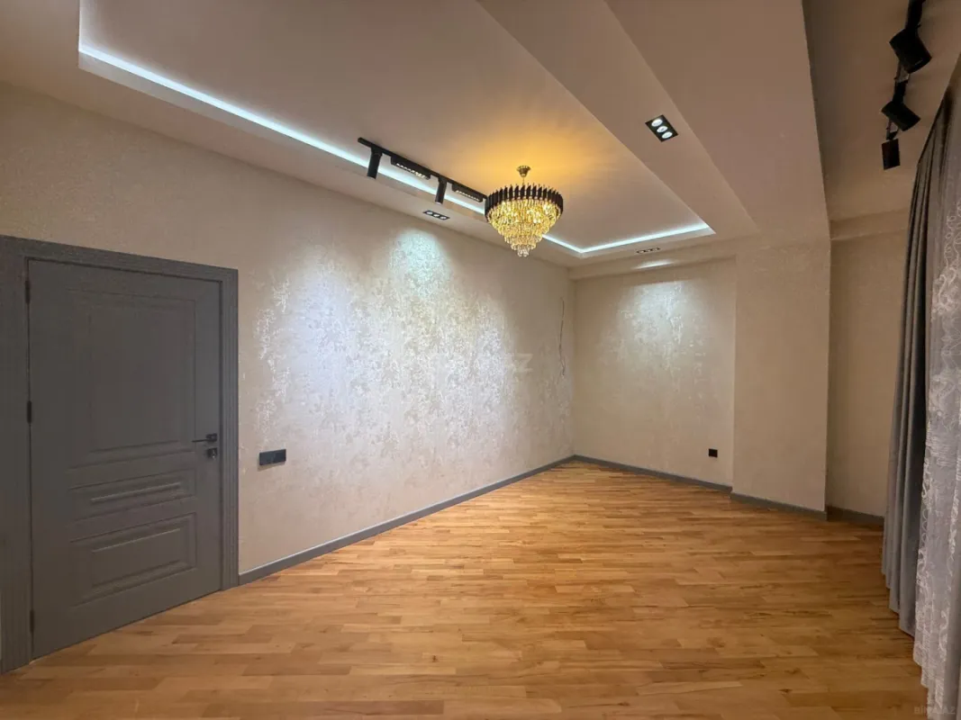 Satılır 3 otaqlı mənzil 77 m²