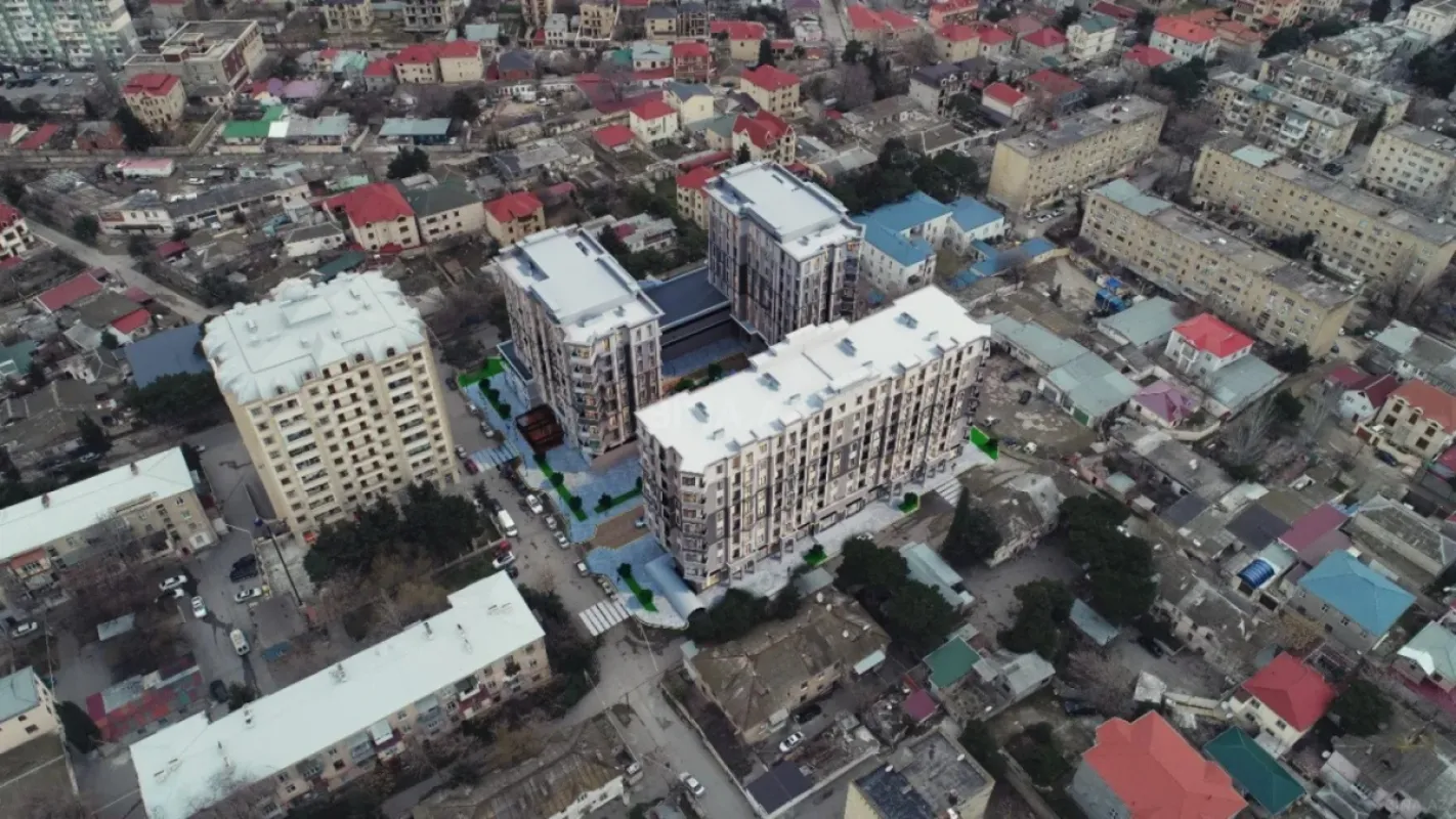 Satılır 4 otaqlı mənzil 142.5 m²