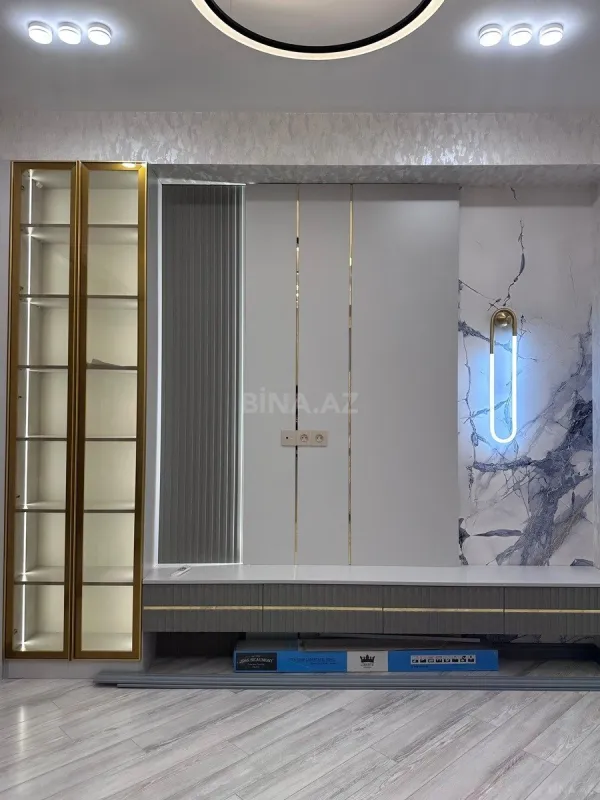 Satılır 3 otaqlı mənzil 96 m²