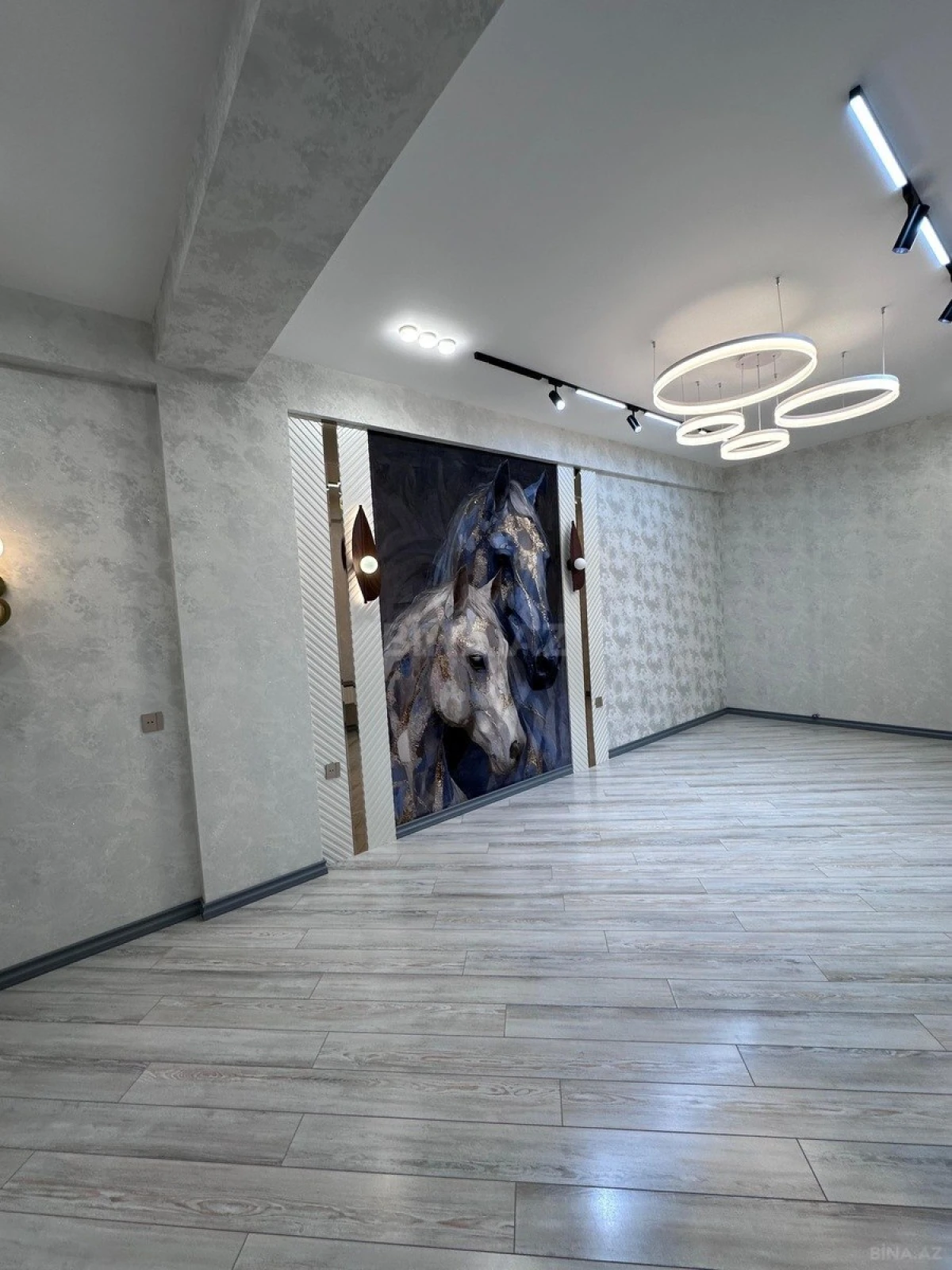 Satılır 3 otaqlı mənzil 96 m²