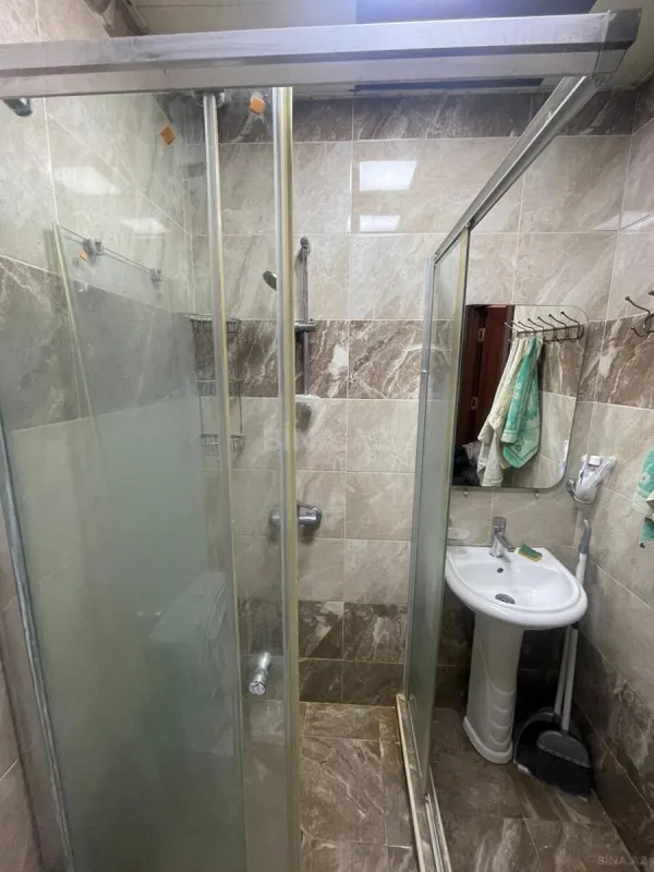 Kirayə verilir 2 otaqlı mənzil 50 m²